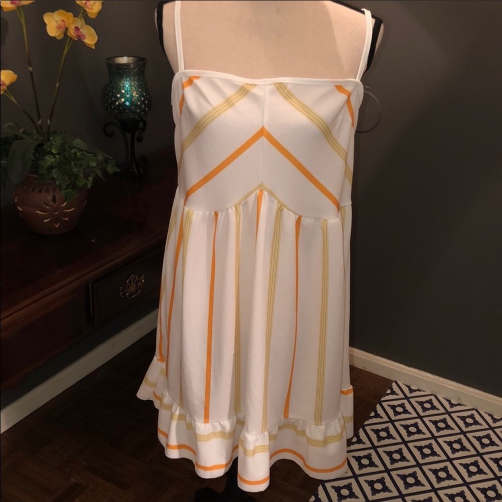 Boutique dress!! Perfect for Fall! - Picture 5 of 6
